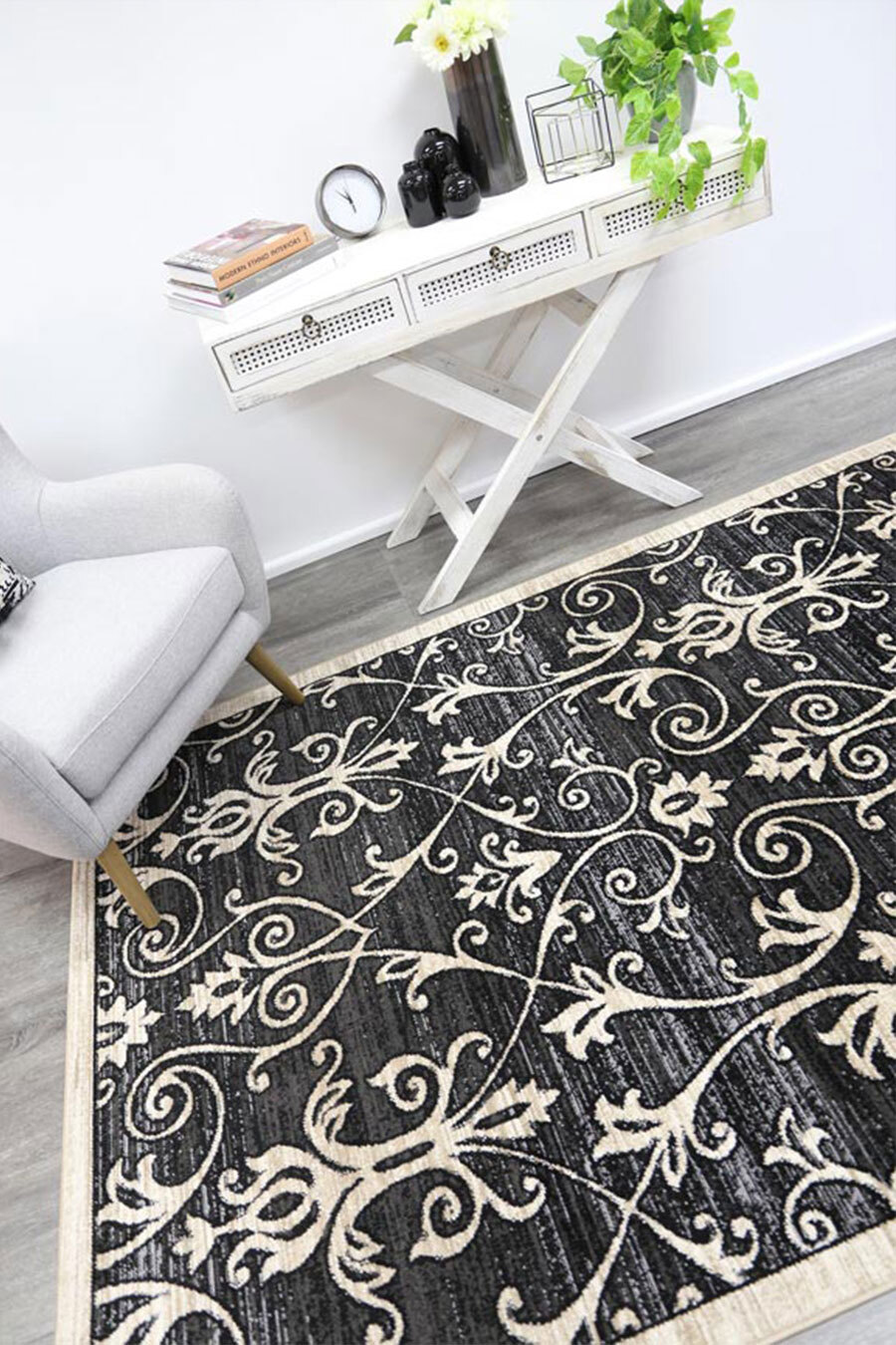 Alfred Black Traditional Floral Rug(Size 220 x 160cm)