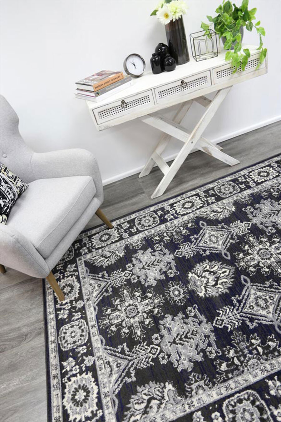 Alfred Traditional Border Rug(Size 220 x 160cm)