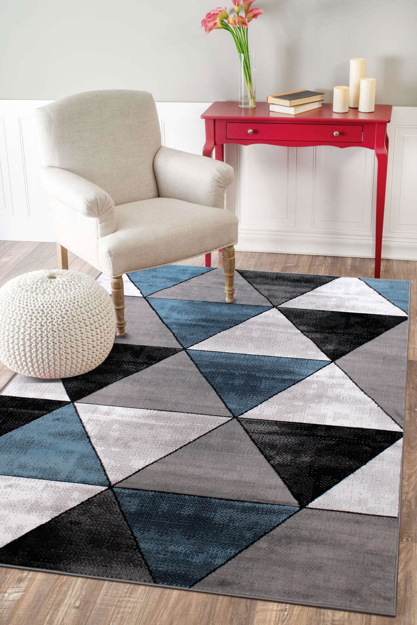 Large View Axel Modern Triangle Pattern Rug(Size 170 x 120cm)