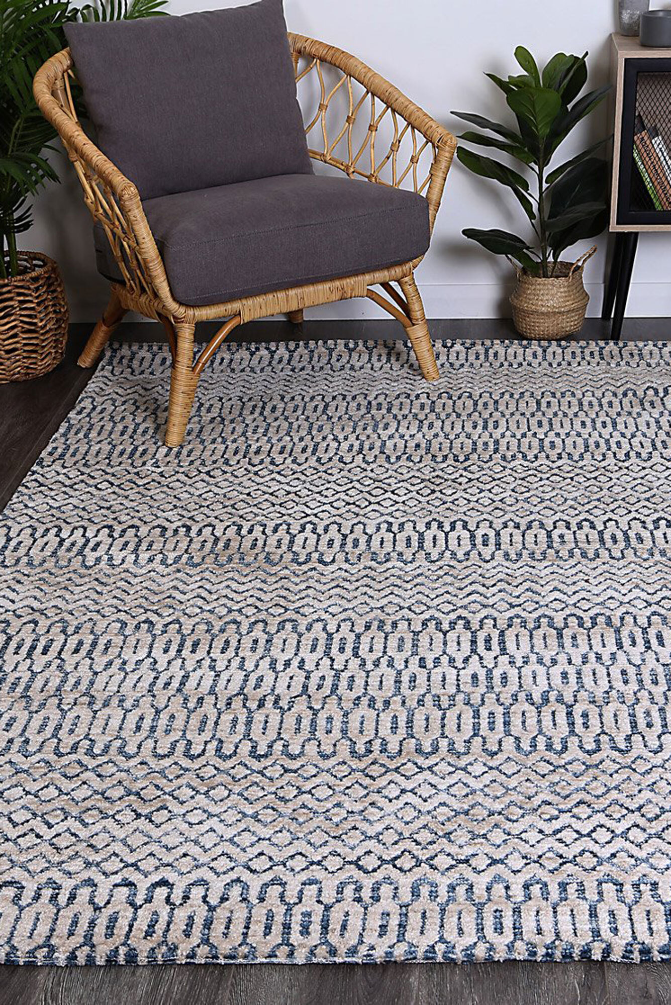 Amir Geometric Flatweave Rug(Size 230 x 160cm)