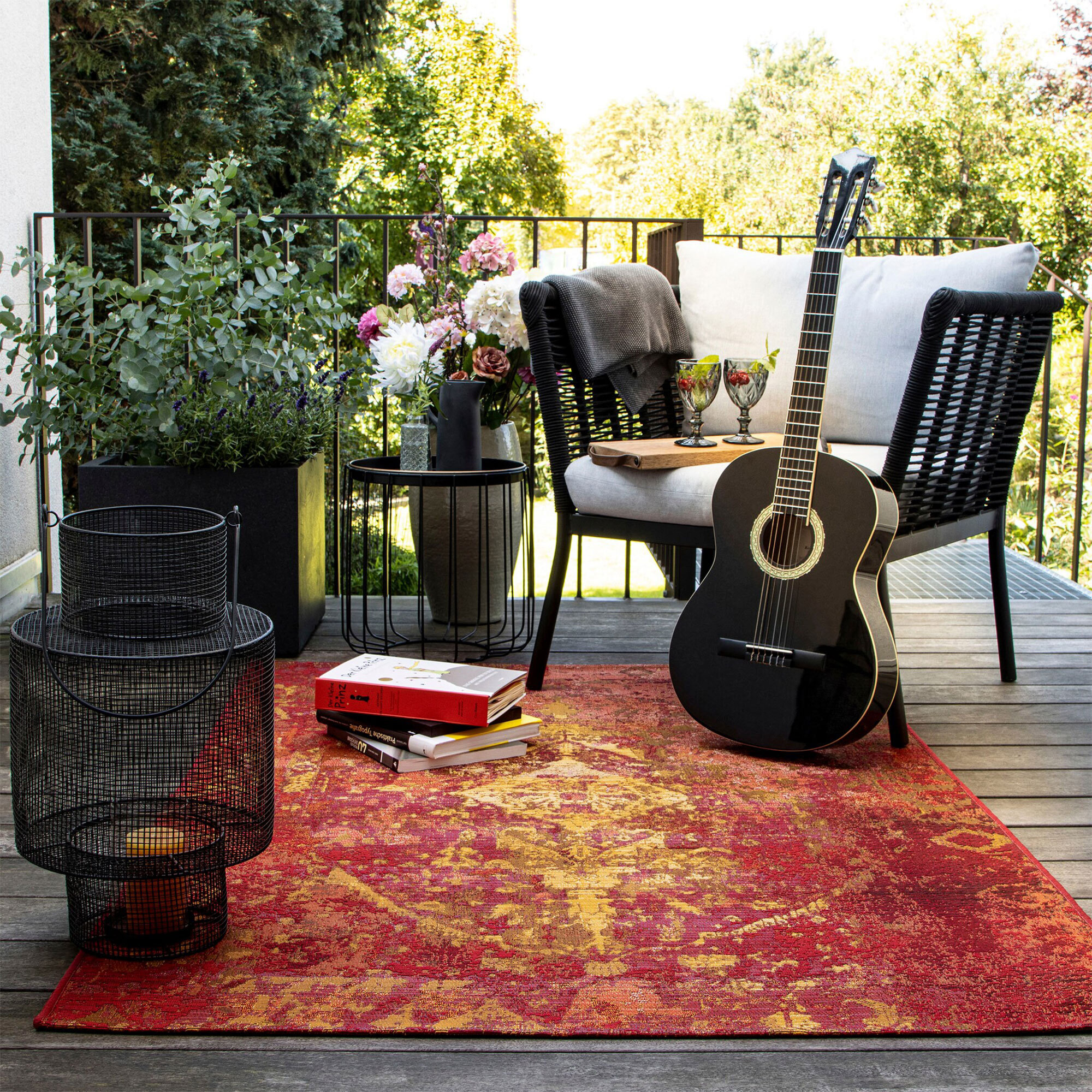 Large View Aperto Transitional Red Rug