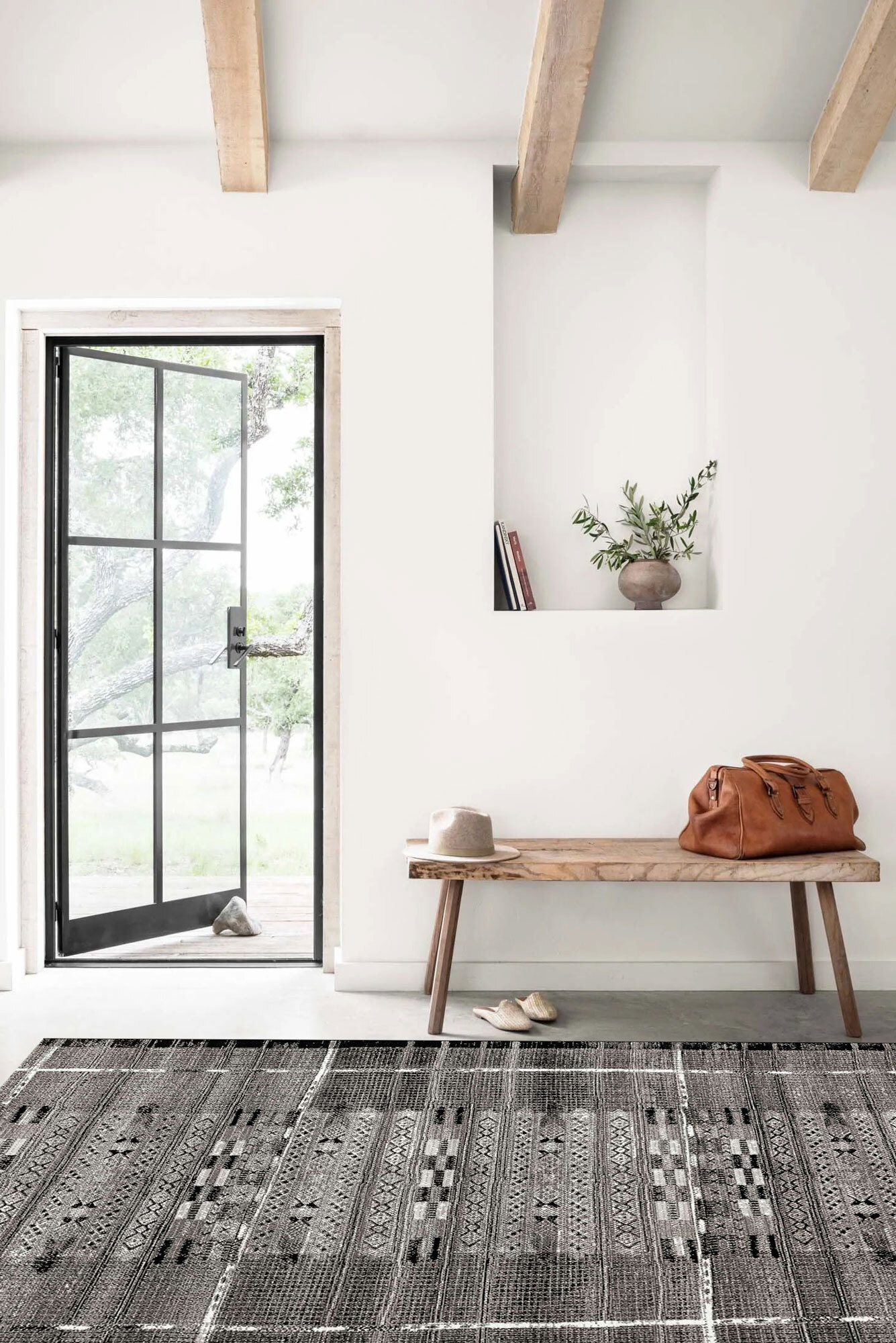 Aperto Black Tribal Pattern Rug(Size 235 x 160cm)