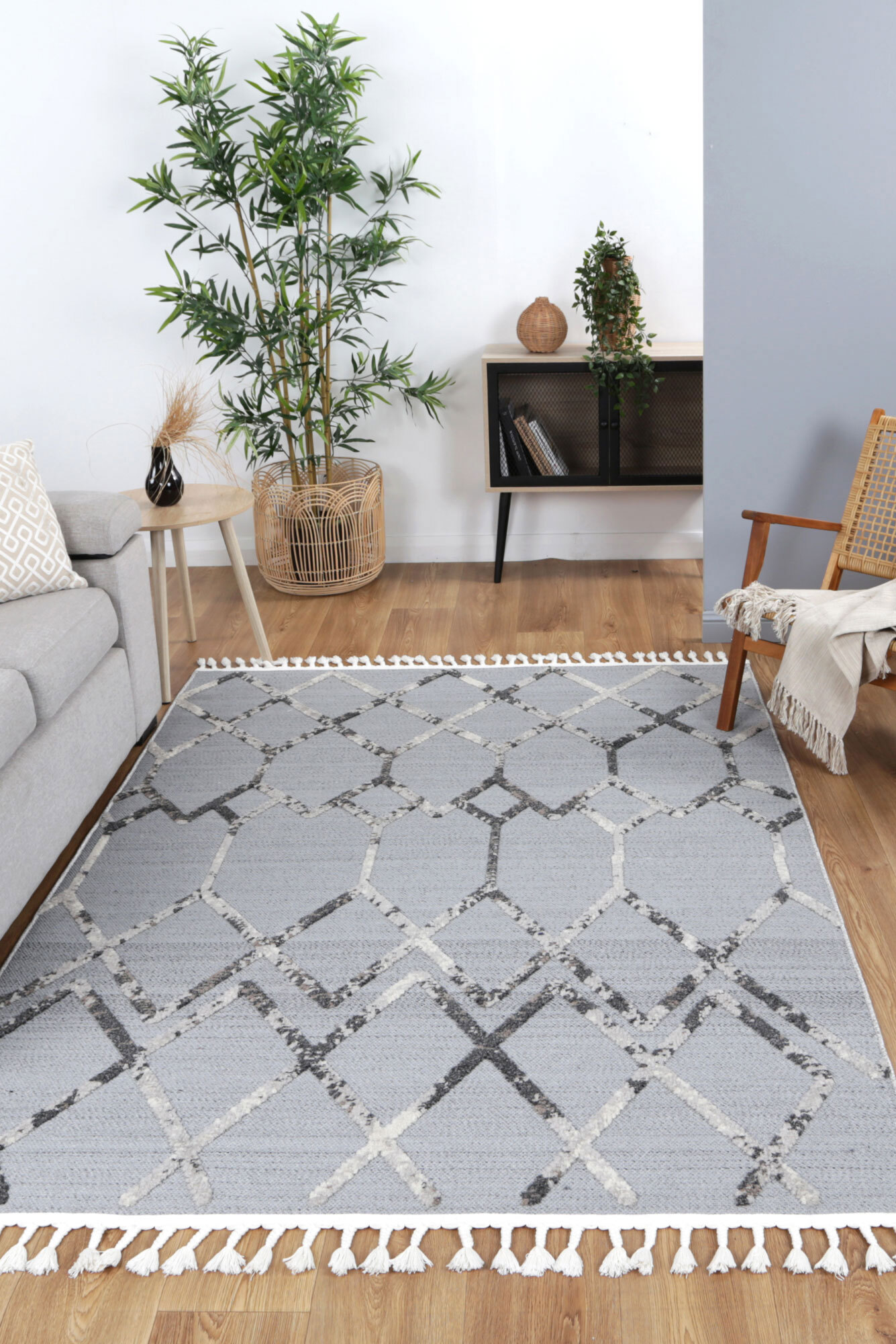 Large View Ariel Moroccan Trellis Fringed Rug(Size 230 x 160cm)
