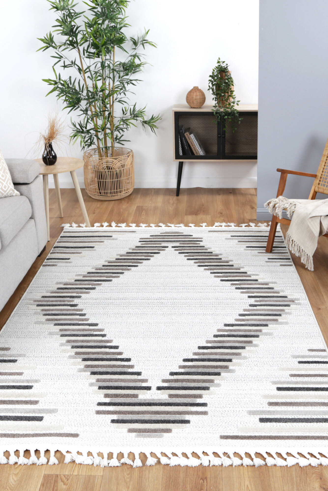 Large View Ariel Diamond Moroccan Rug(Size 230 x 160cm)