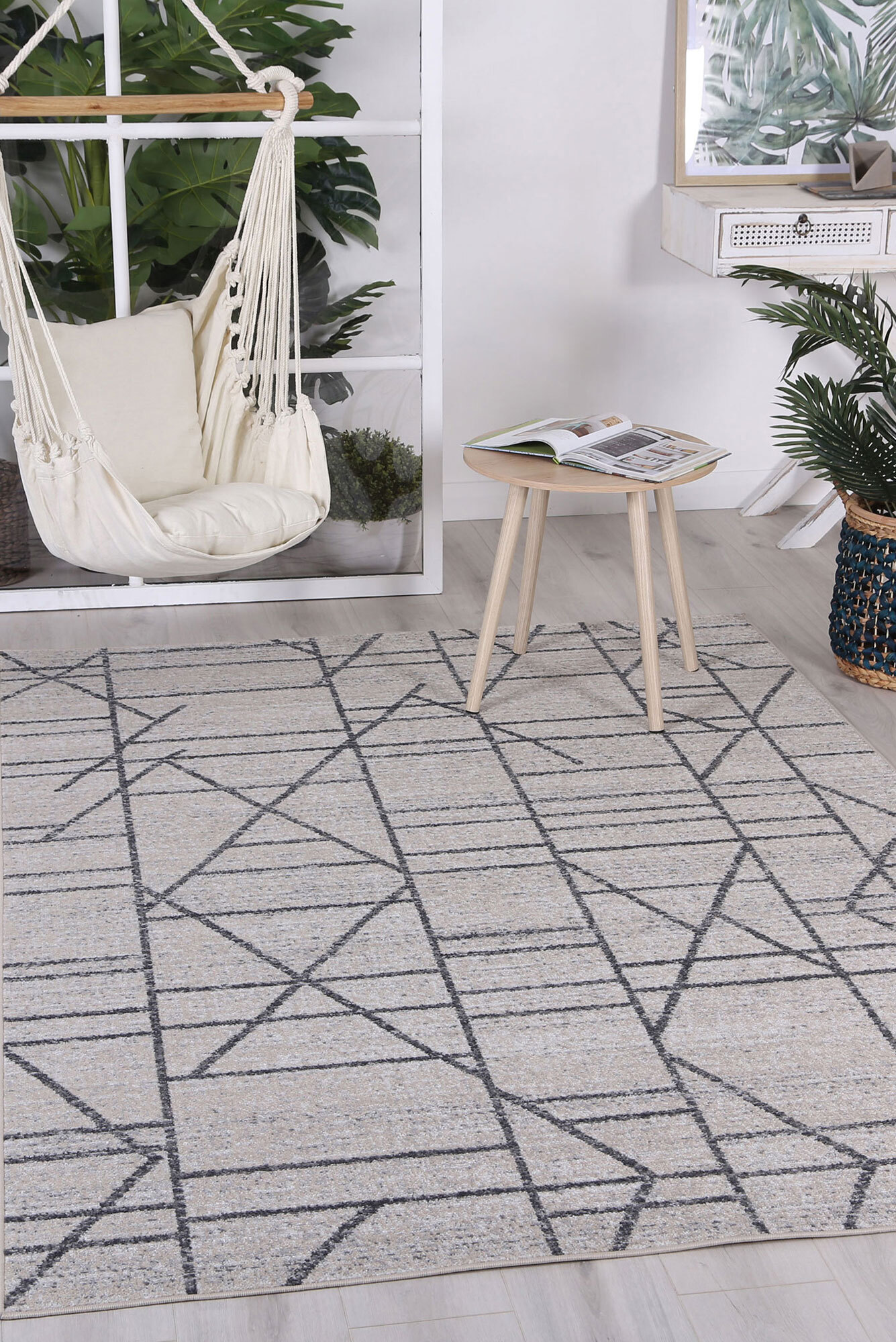 Casa Modern Geometric Rug(Size 150 x 80cm)