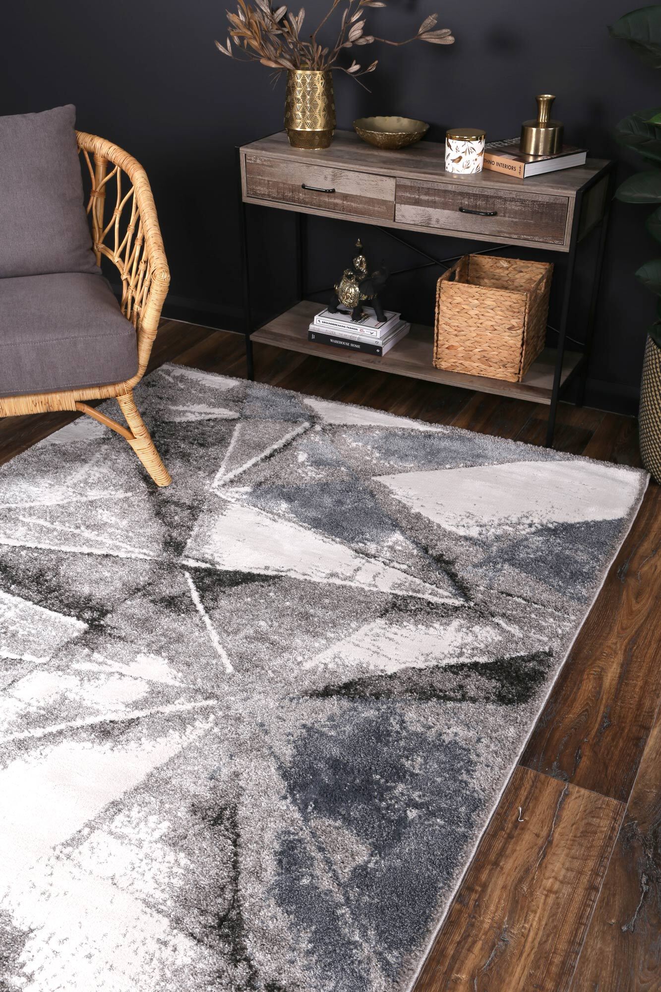 Cole Grey Triangle Abstract Rug(Size 170 x 120cm)