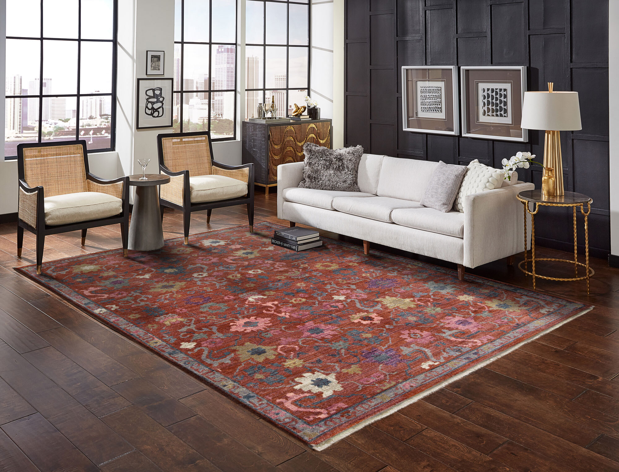 Large View Cora Traditional Floral Motif Rug