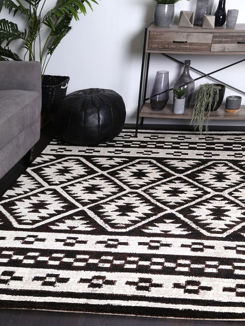 Dale Geometric Moroccan Rug(Size 170 x 120cm)