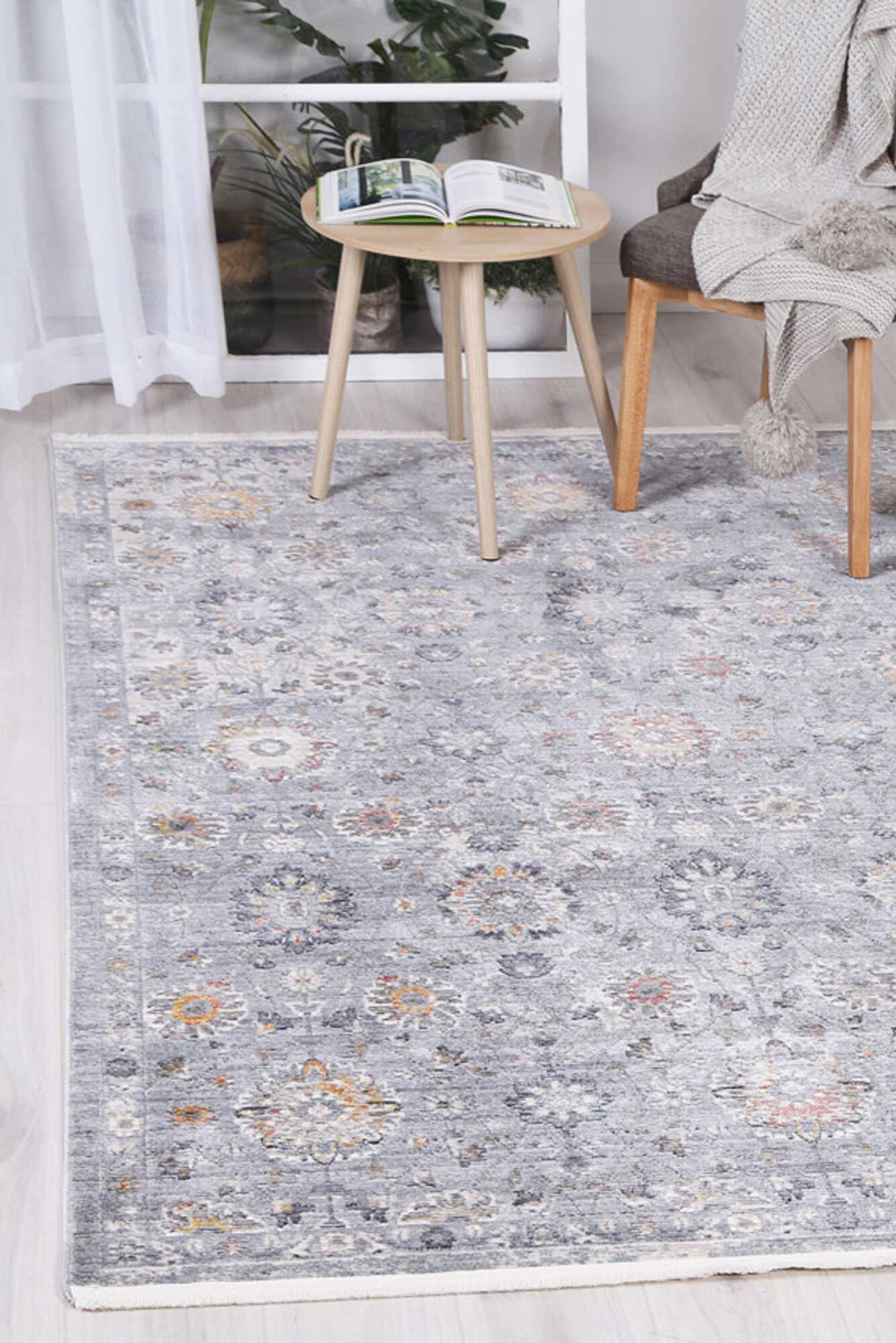 Darra Grey Transitional Floral Rug(Size 180 x 120cm)
