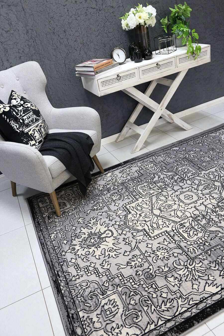 Emma Traditional Rug(Size 230 x 160cm)