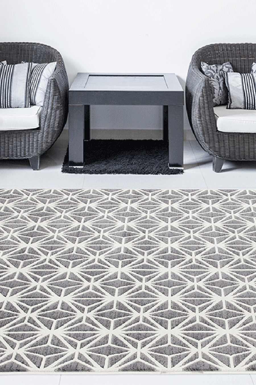 Fabian Geometric Grey Rug(Size 230 x 160cm) 