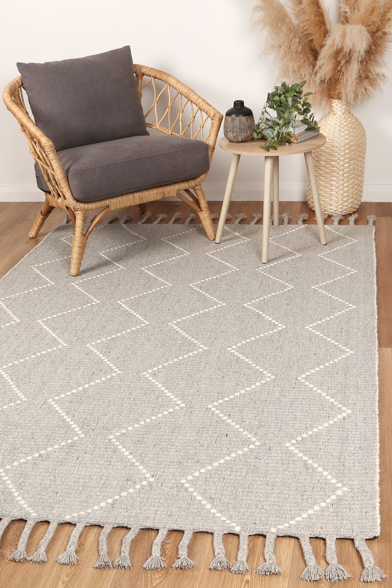 Gemma Moroccan Tassel Rug(Size 230 x 160cm)