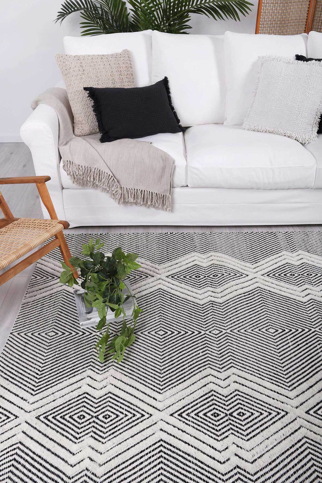 Large View Hann Hand Loomed Rug(Size 230 x 160cm)