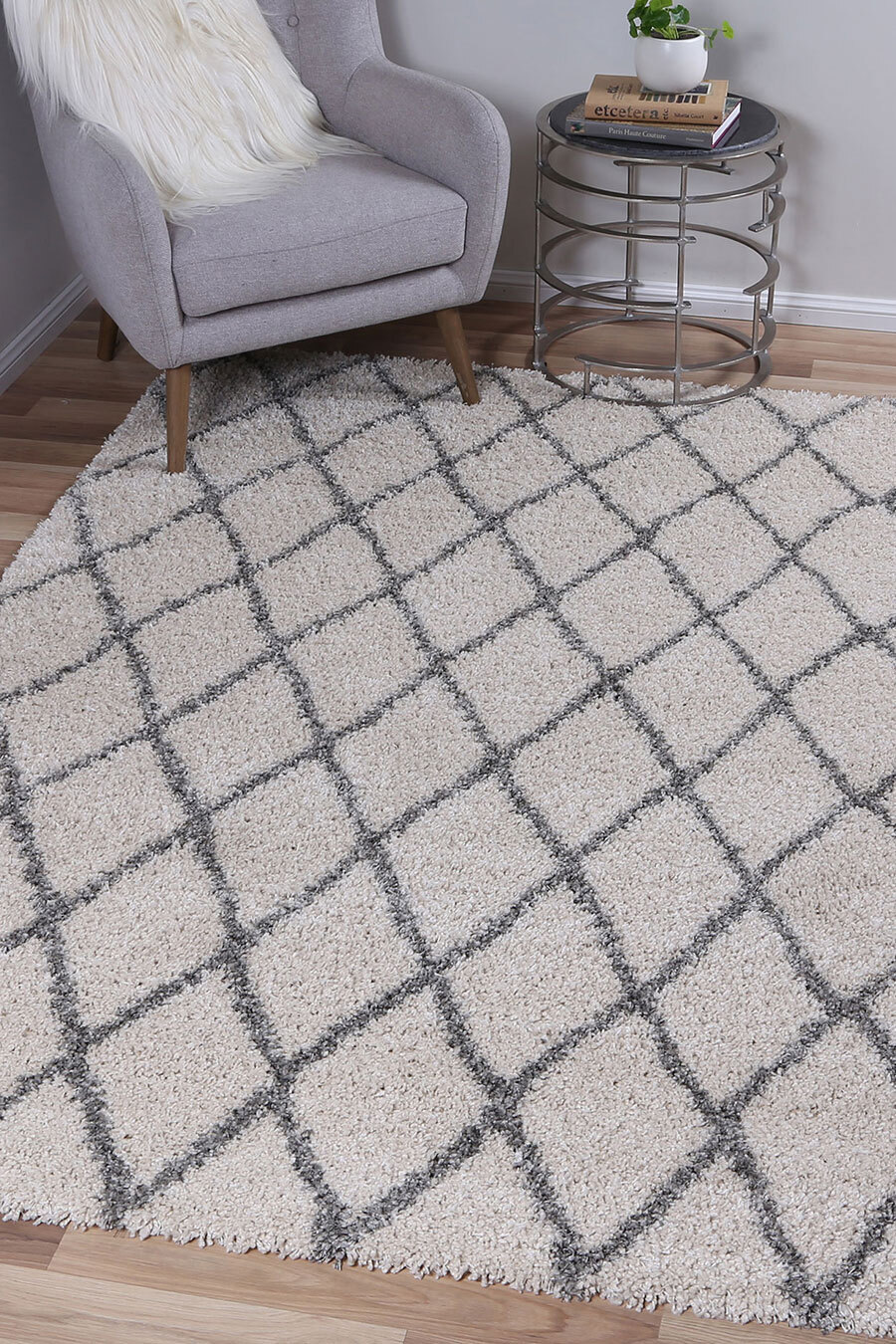Large View Lusso Cream Moroccan Shaggy Rug(Size 170 x 120cm)