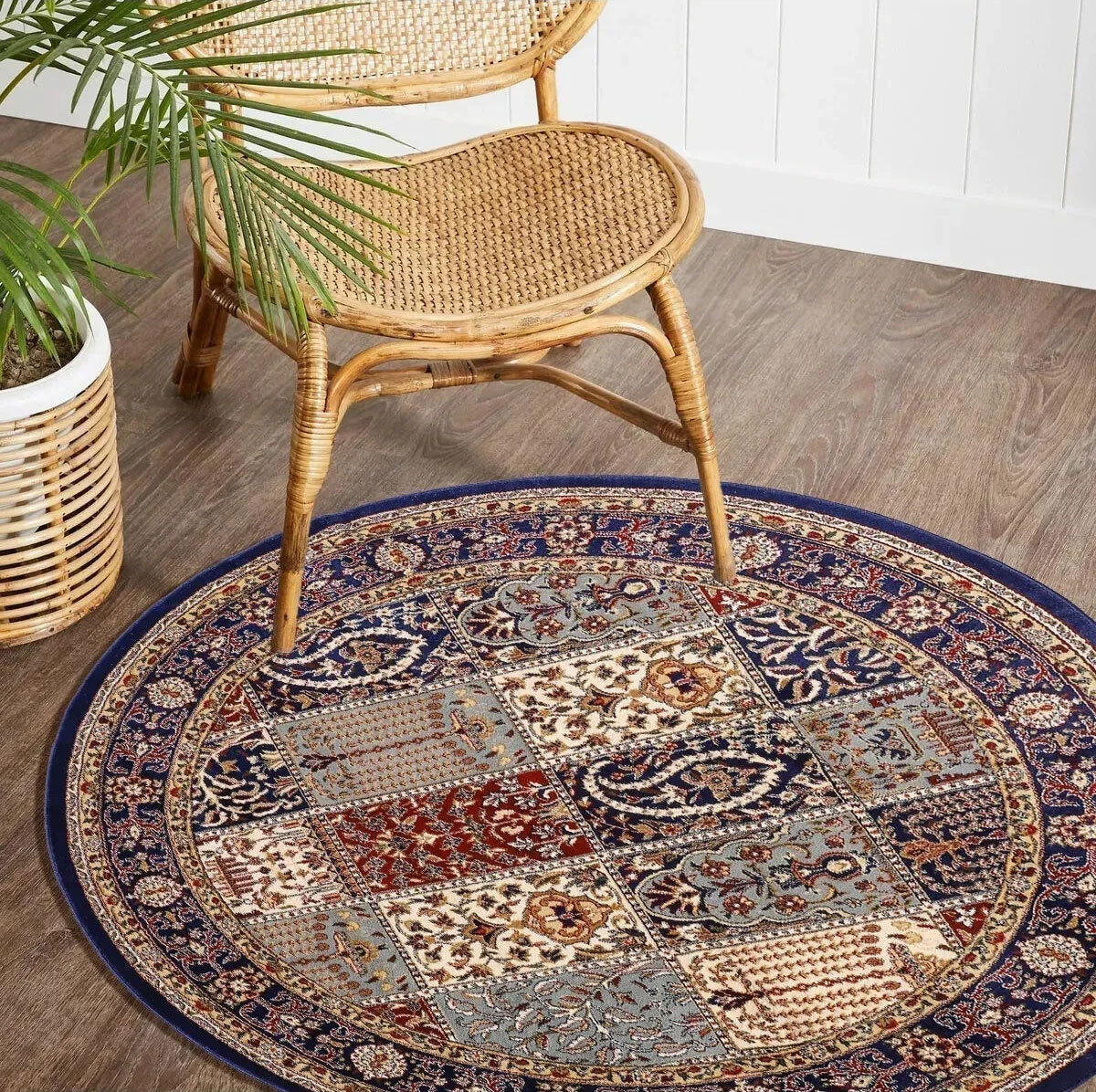 Large View Miami Classic Square Pattern Rug