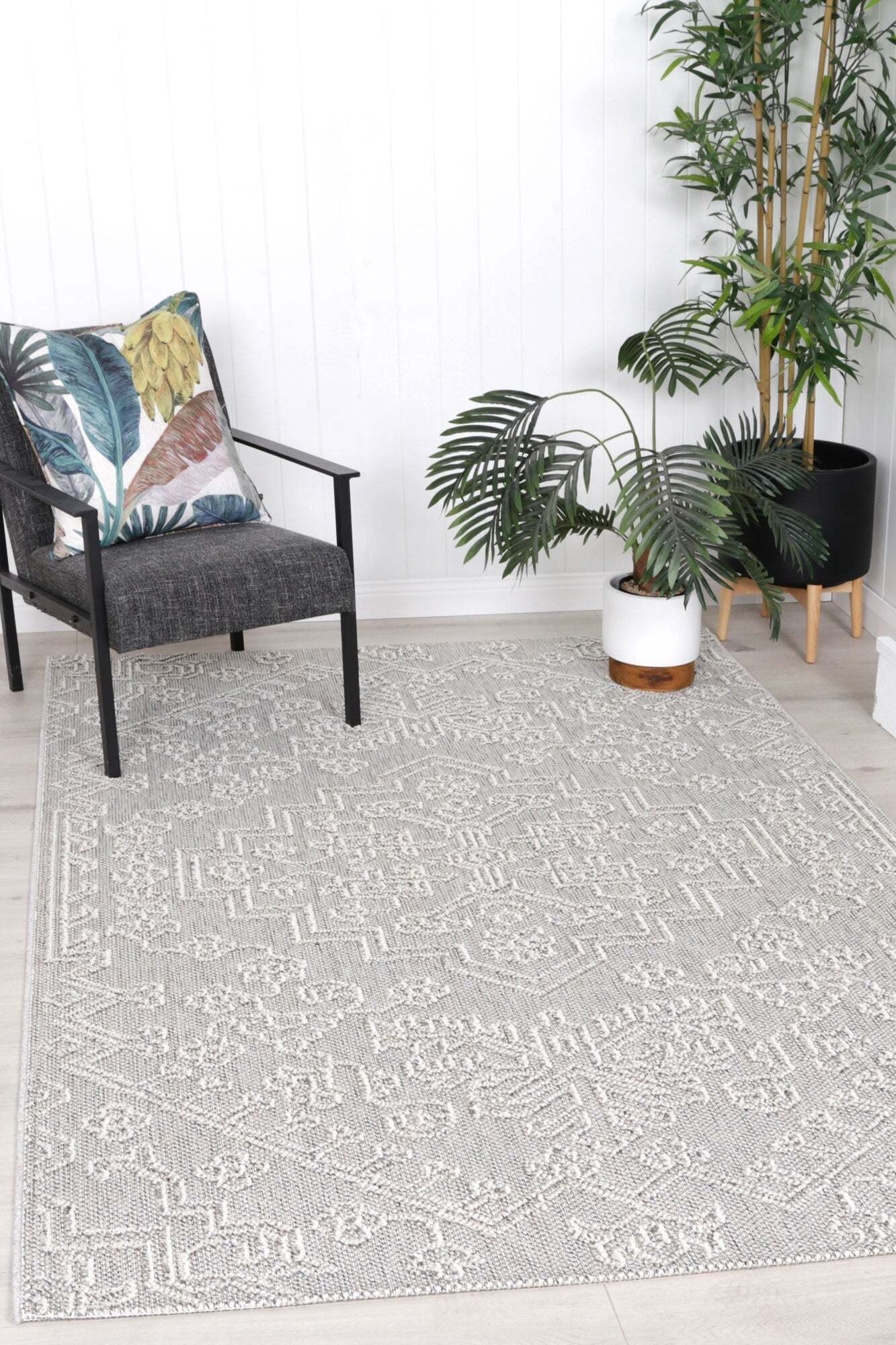 Large View Macy Outdoor Medallion Rug(Size 230 x 160cm)