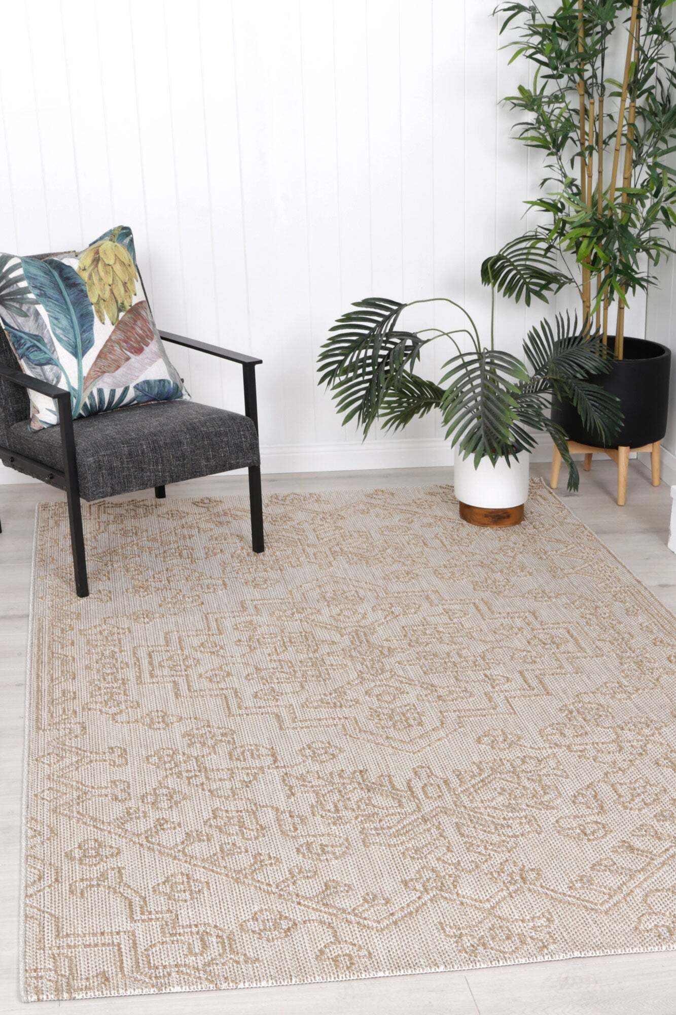 Large View Macy Outdoor Medallion Rug(Size 230 x 160cm)