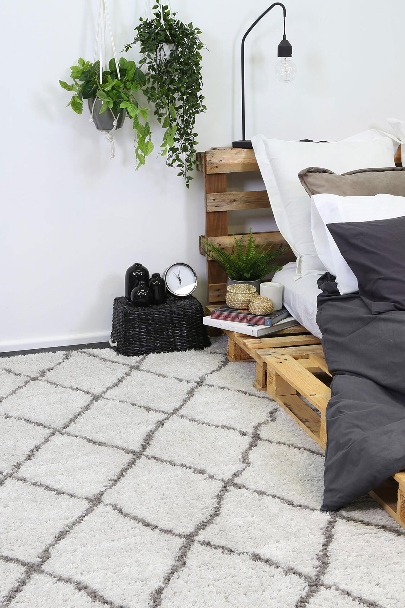 Maya Moroccan Trellis Shaggy Rug(Size 230 x 160cm)