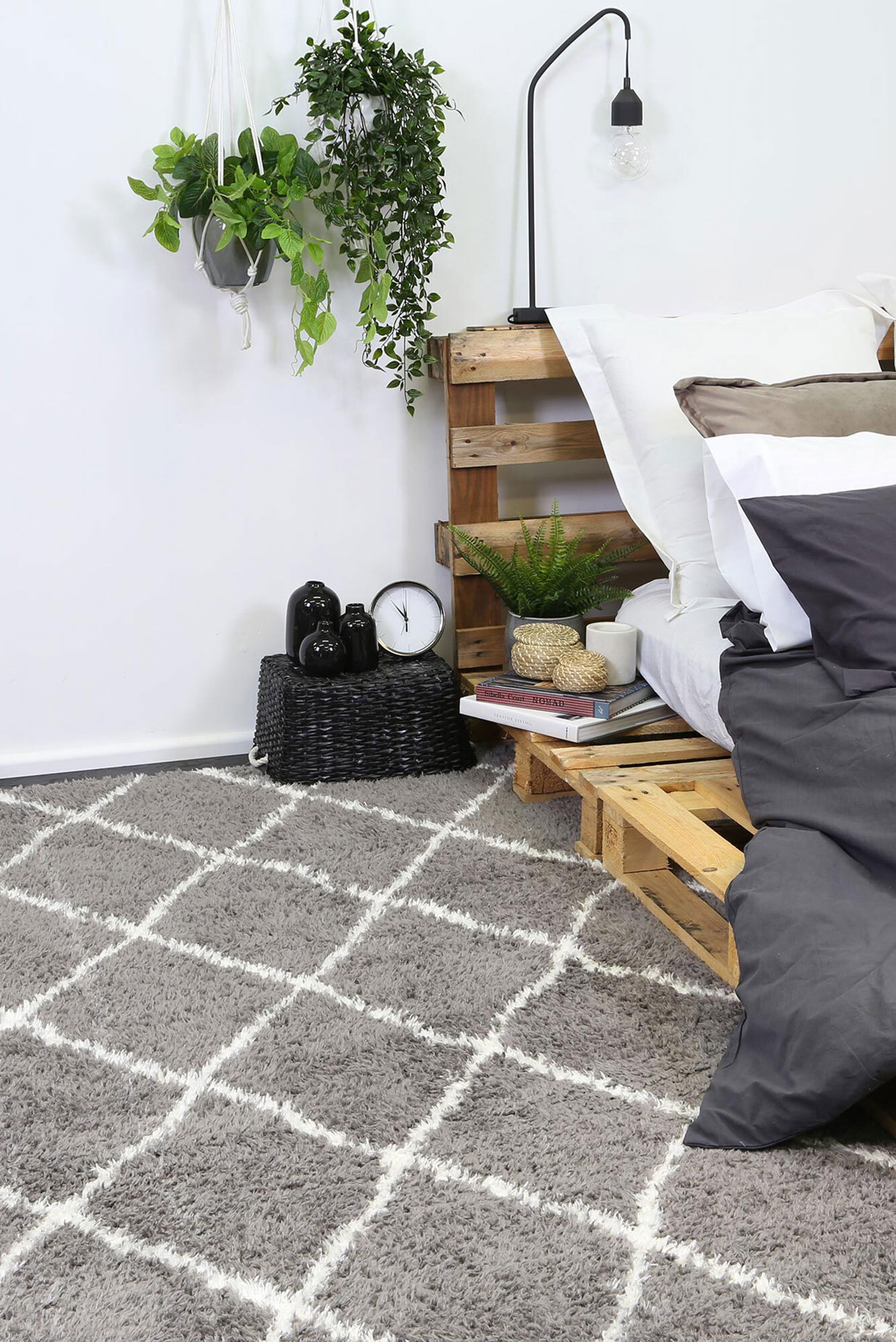 Maya Trellis Shaggy Rugs(Size 330 x 240cm)