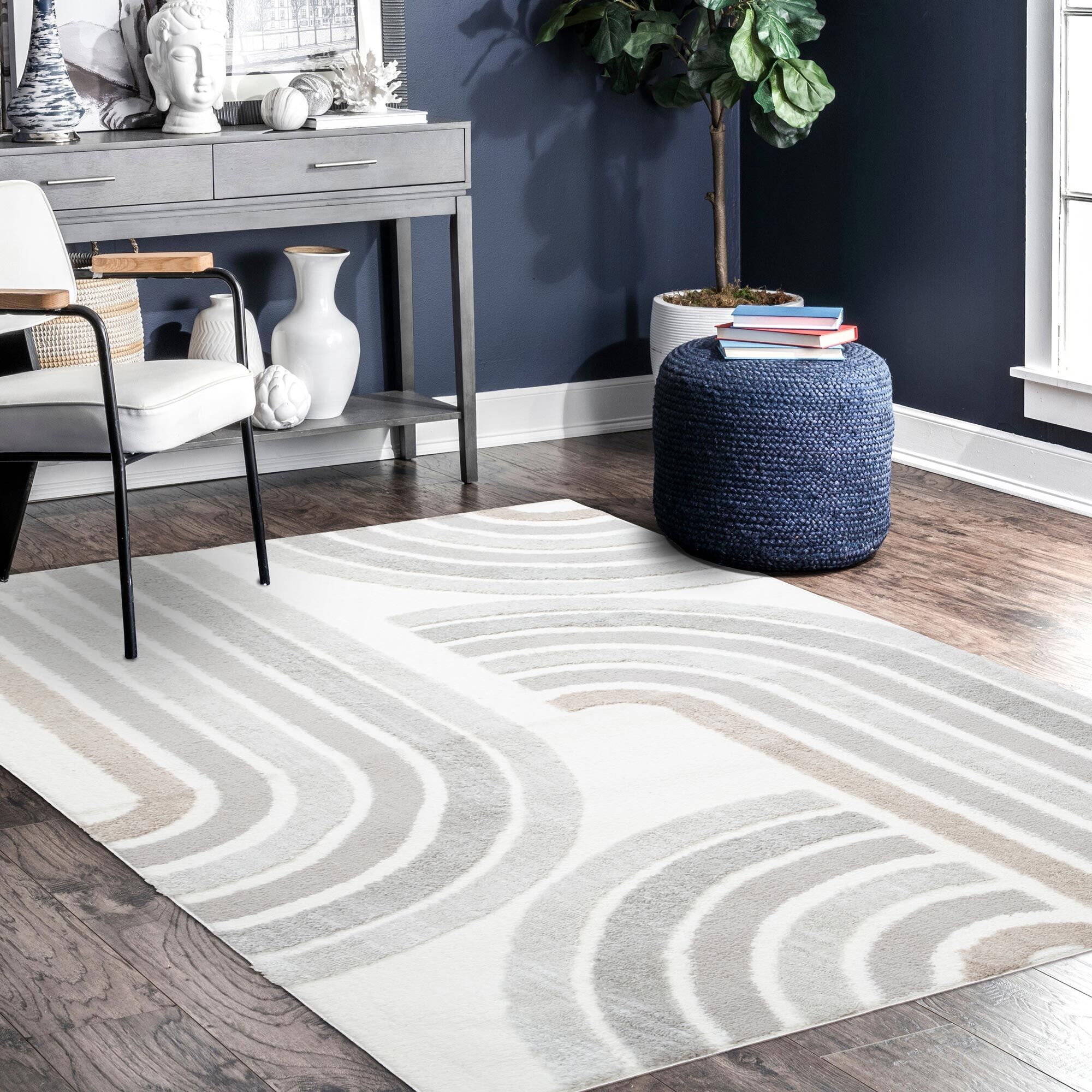 Oscar Soft Geometric Rug