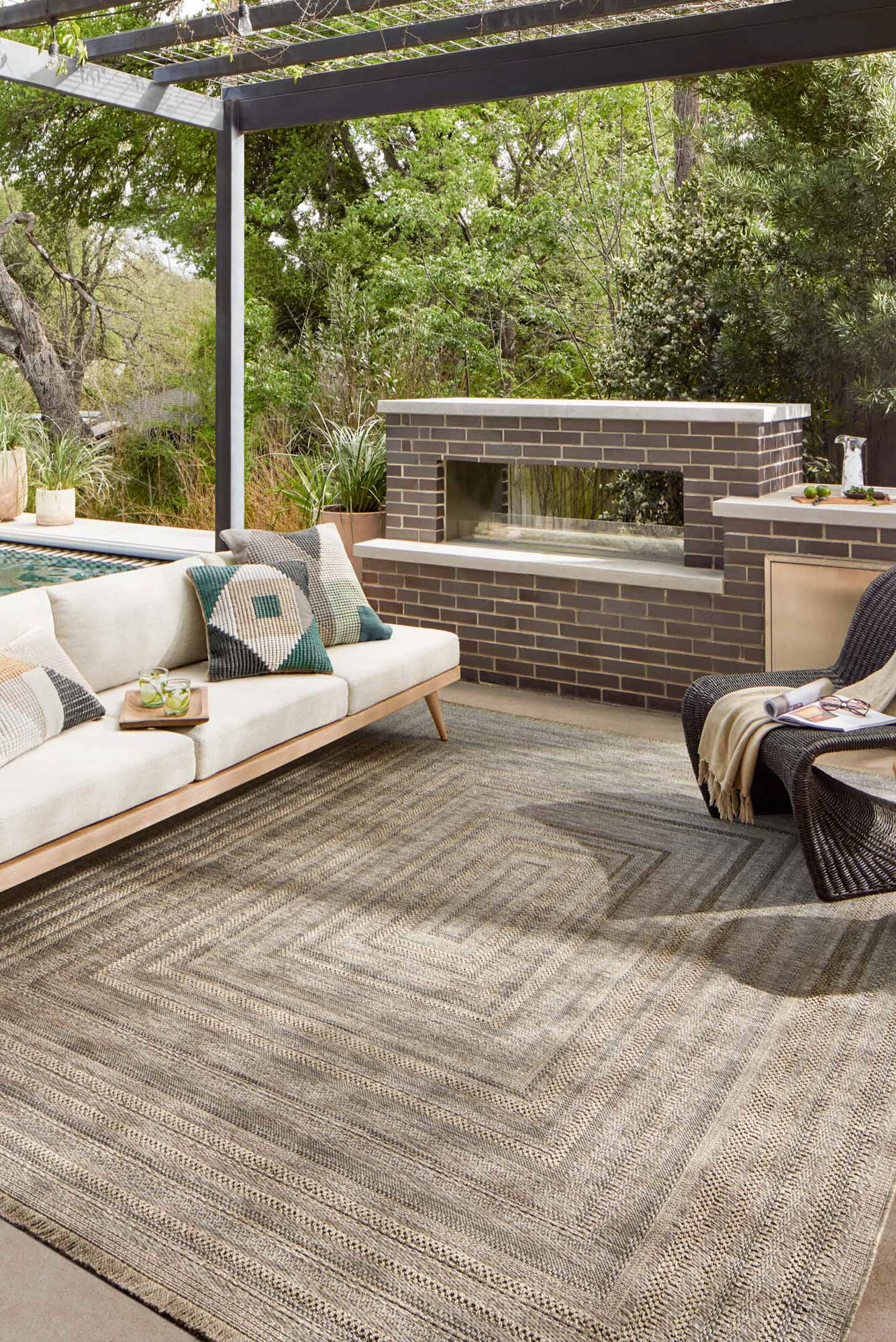 Patina Indoor/Outdoor Rug(Size 230 x 160cm)