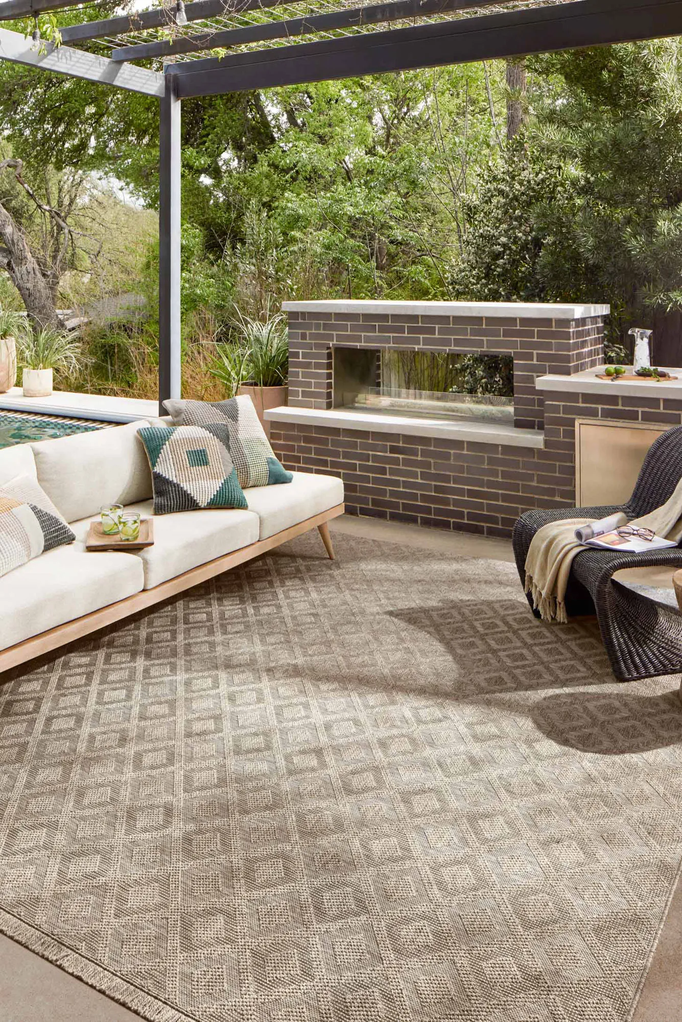 Patina Indoor/Outdoor Rug(Size 290 x 200cm)