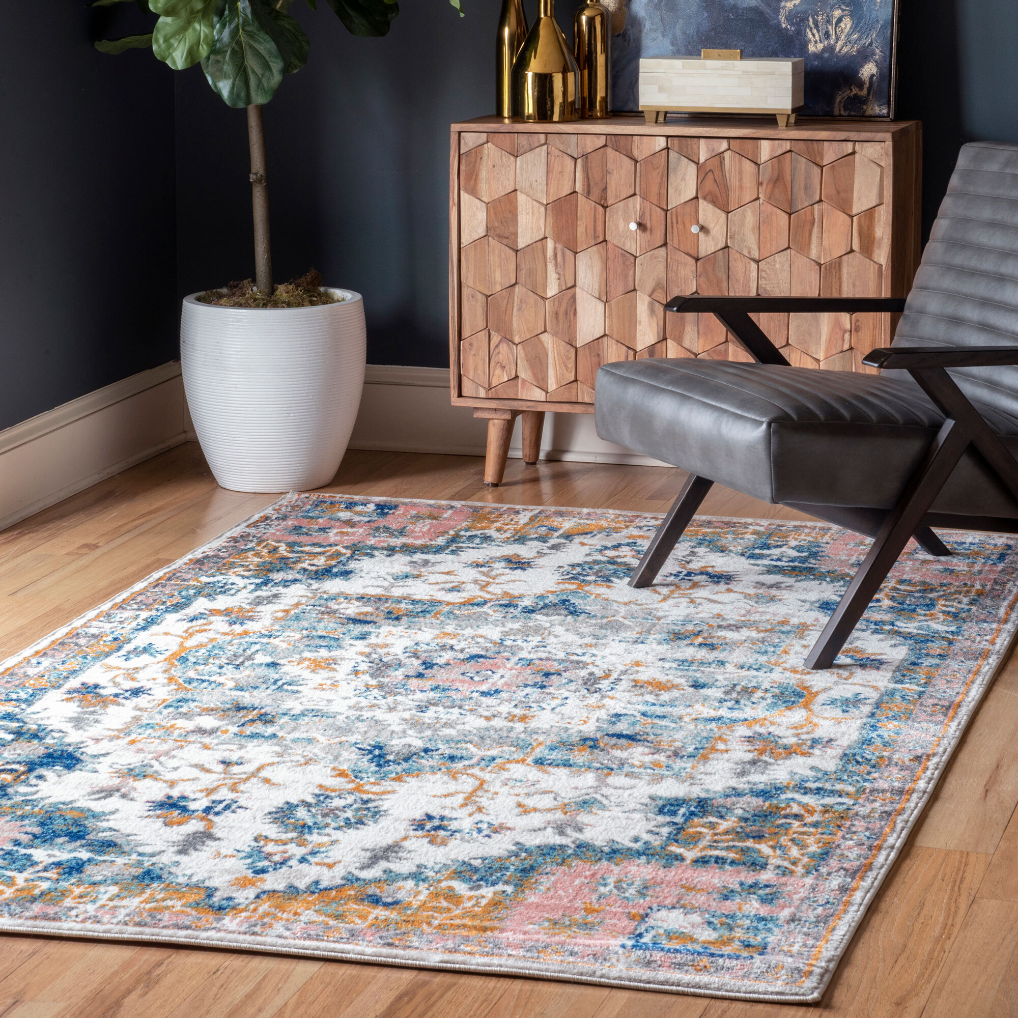 Large View Persico Traditional Medallion Rug