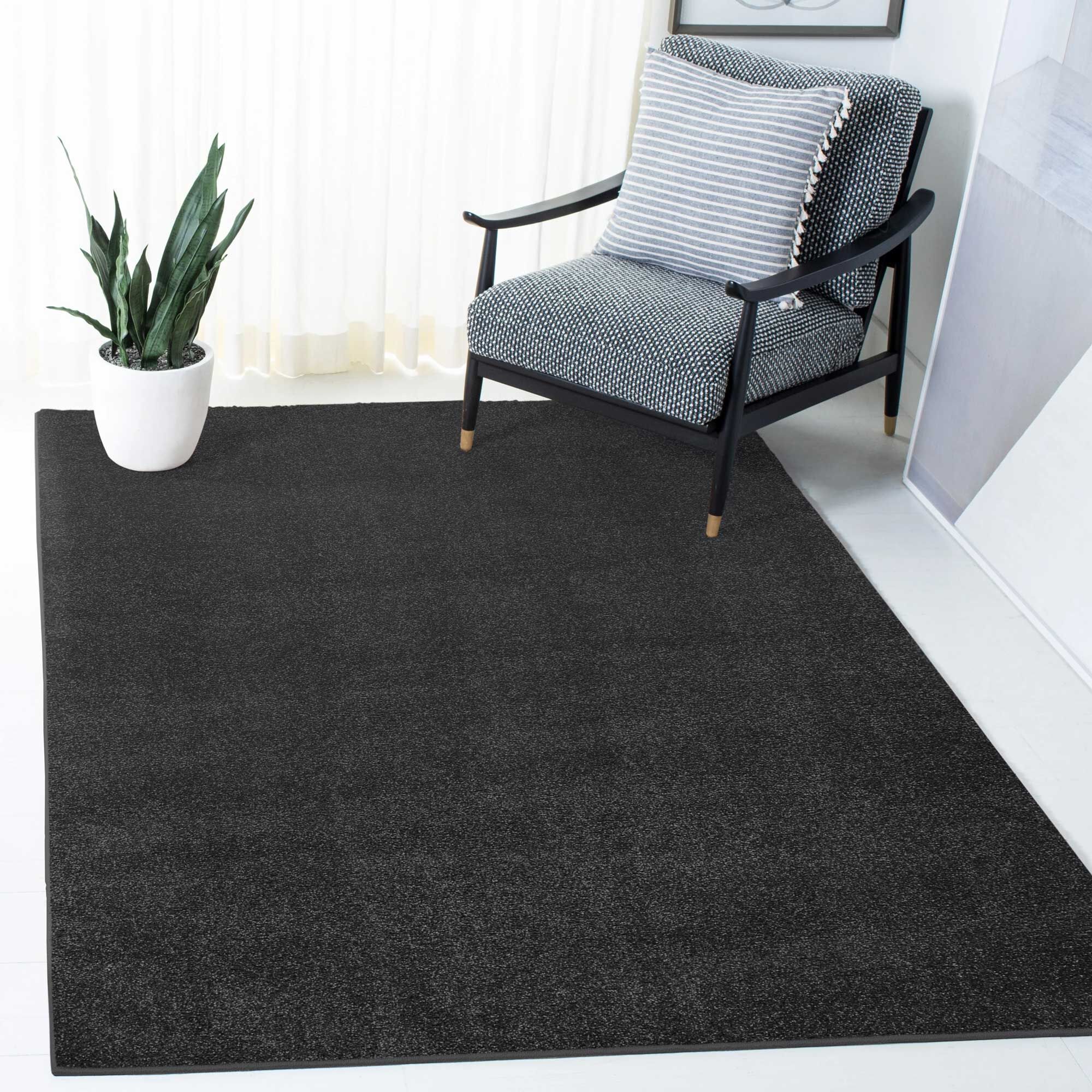 Large View Plush Plain Black Rug
