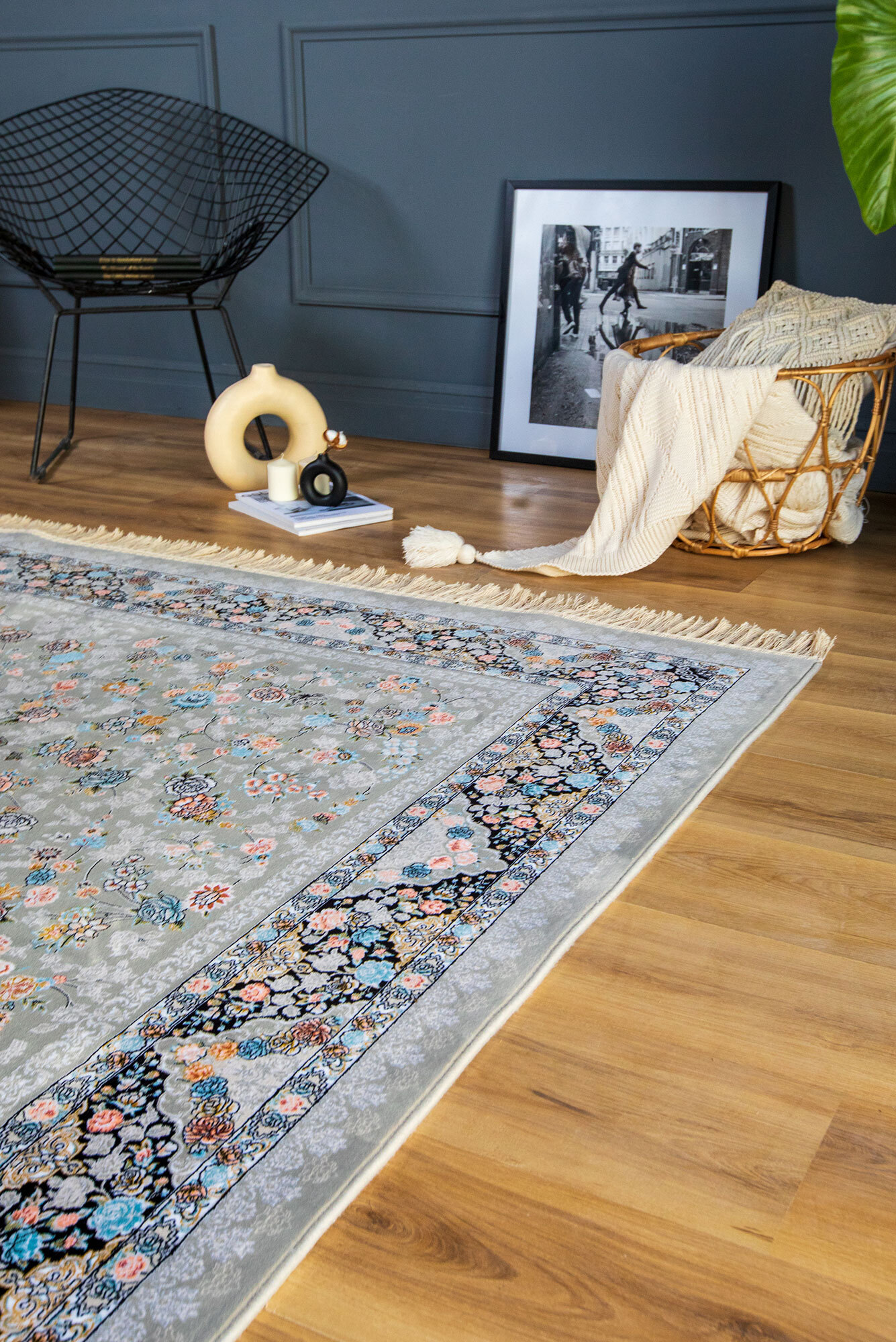 Prince Traditional Medallion Rug(Size 330 x 250cm)