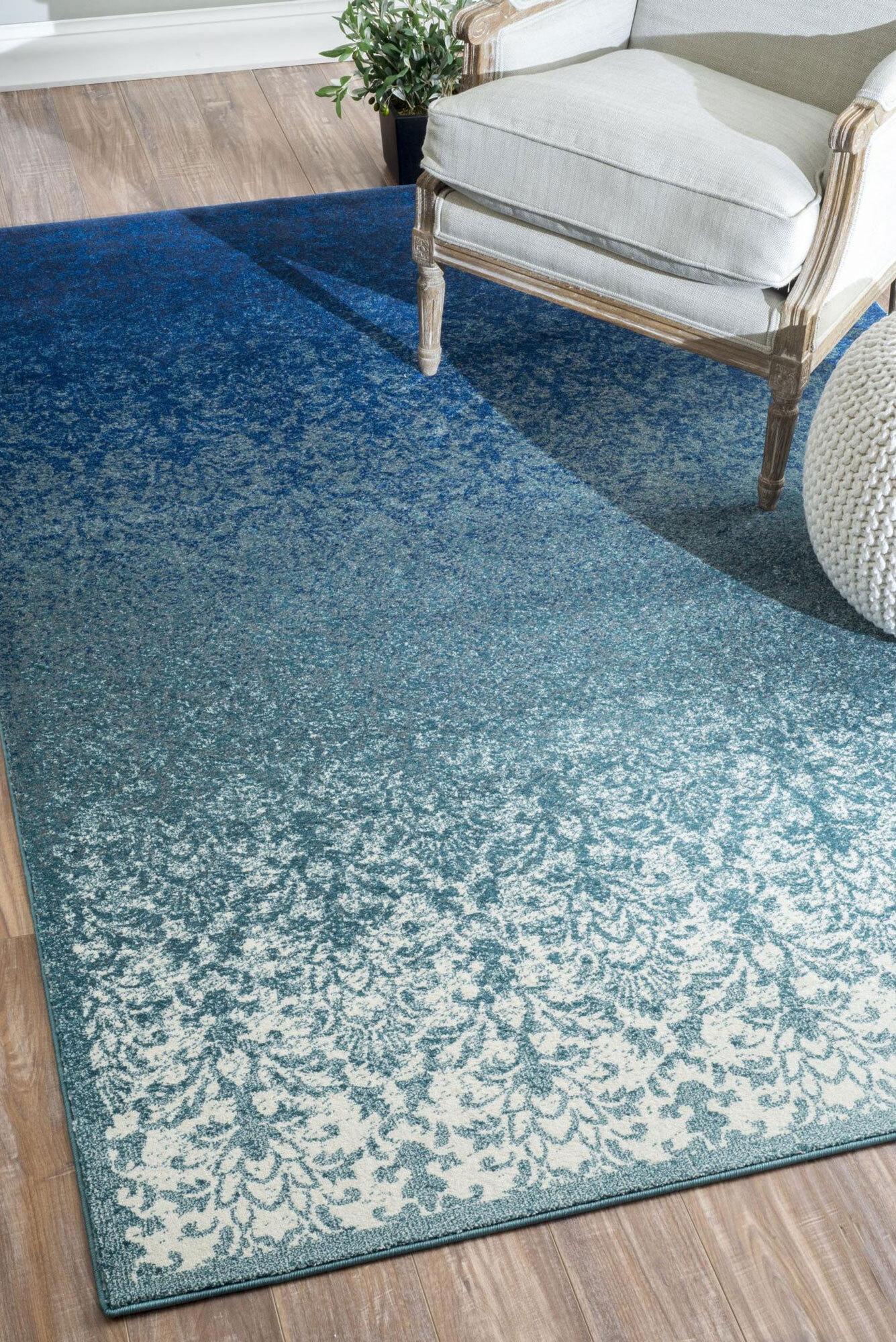 Roma Blue Transitional Floral Rug(Size 170 x 120cm)
