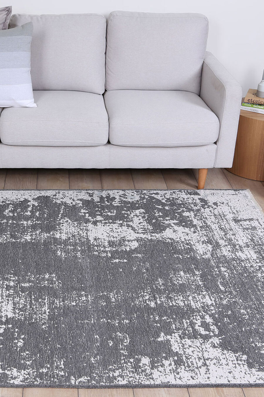 Ryan Grey Contemporary Rug(Size 170 x 120cm)