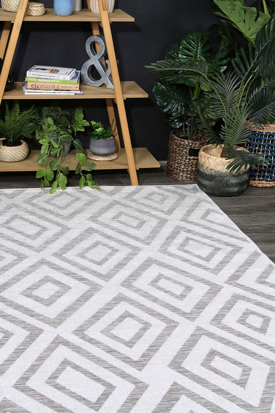 Scarlett Flatweave Rug(Size 170 x 120cm)