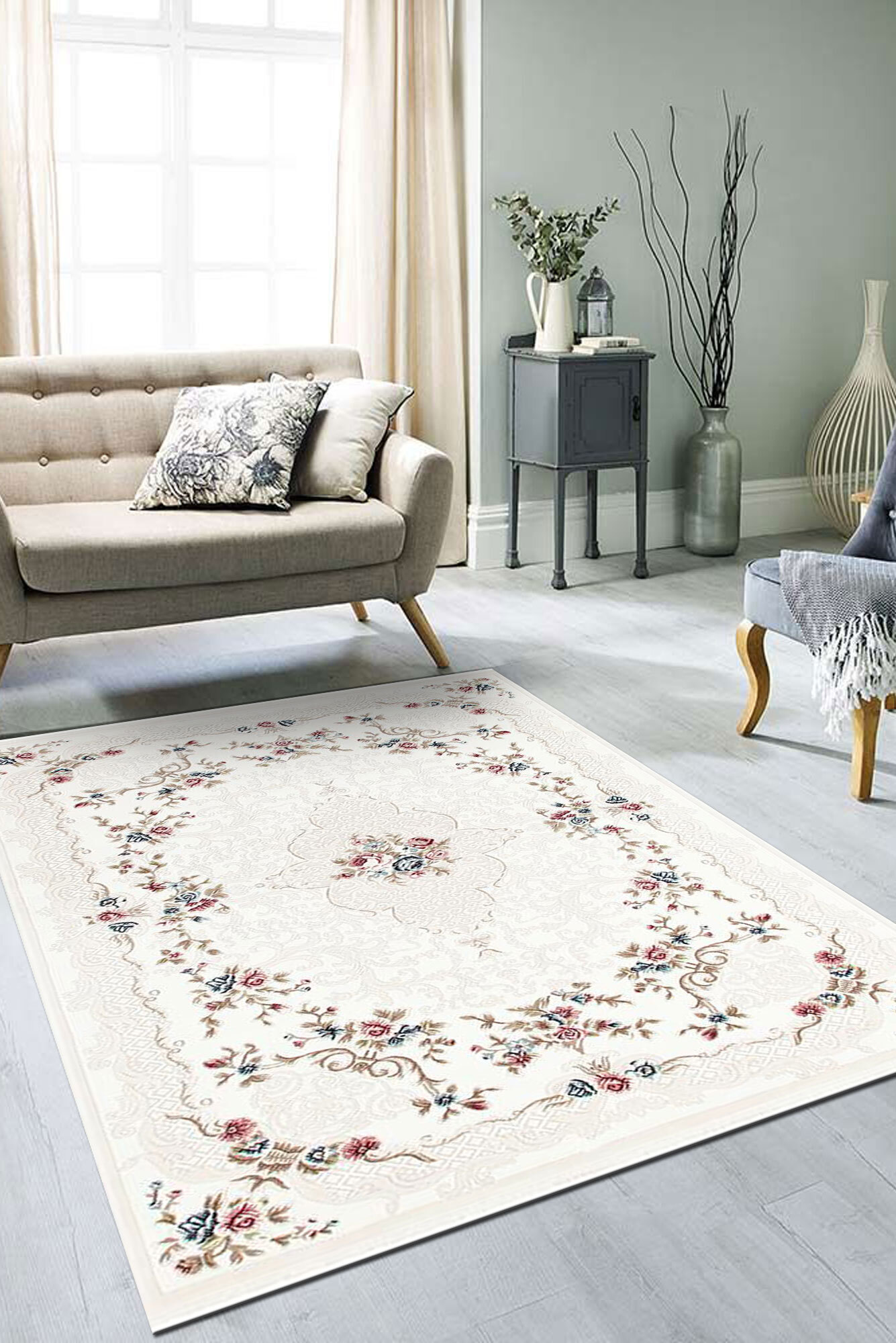 Large View Sadie White Traditional Floral Rug(Size 230 x 160cm)