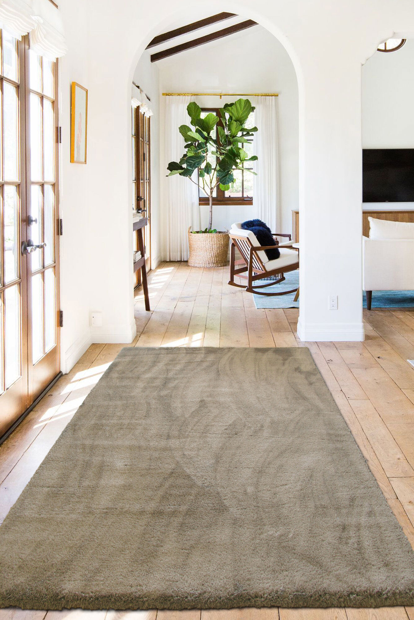 Large View Soft Plain Brown Thick Shaggy Rug(Size 270 x 180cm)