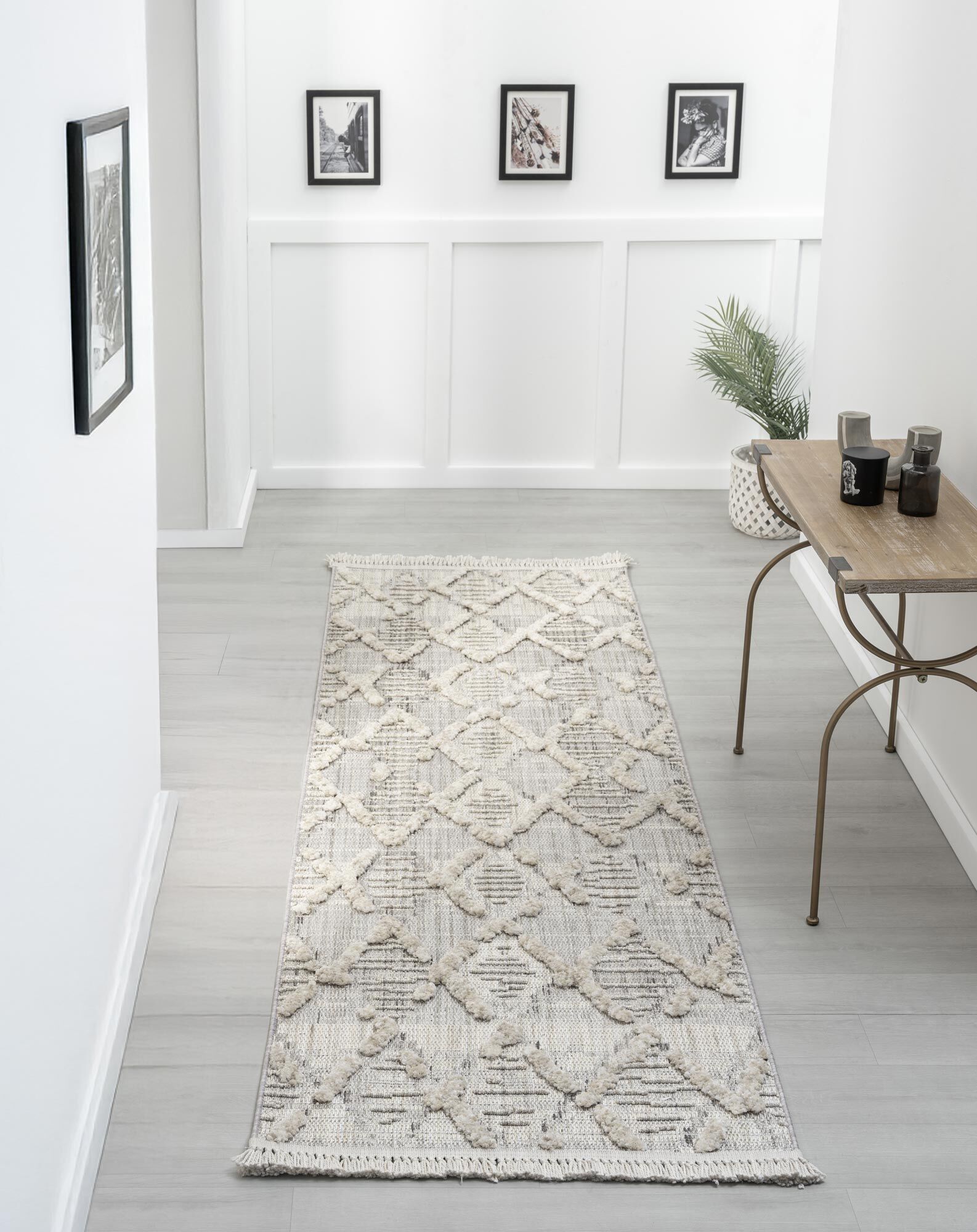 Large View Spain Moroccan Trellis Rug
