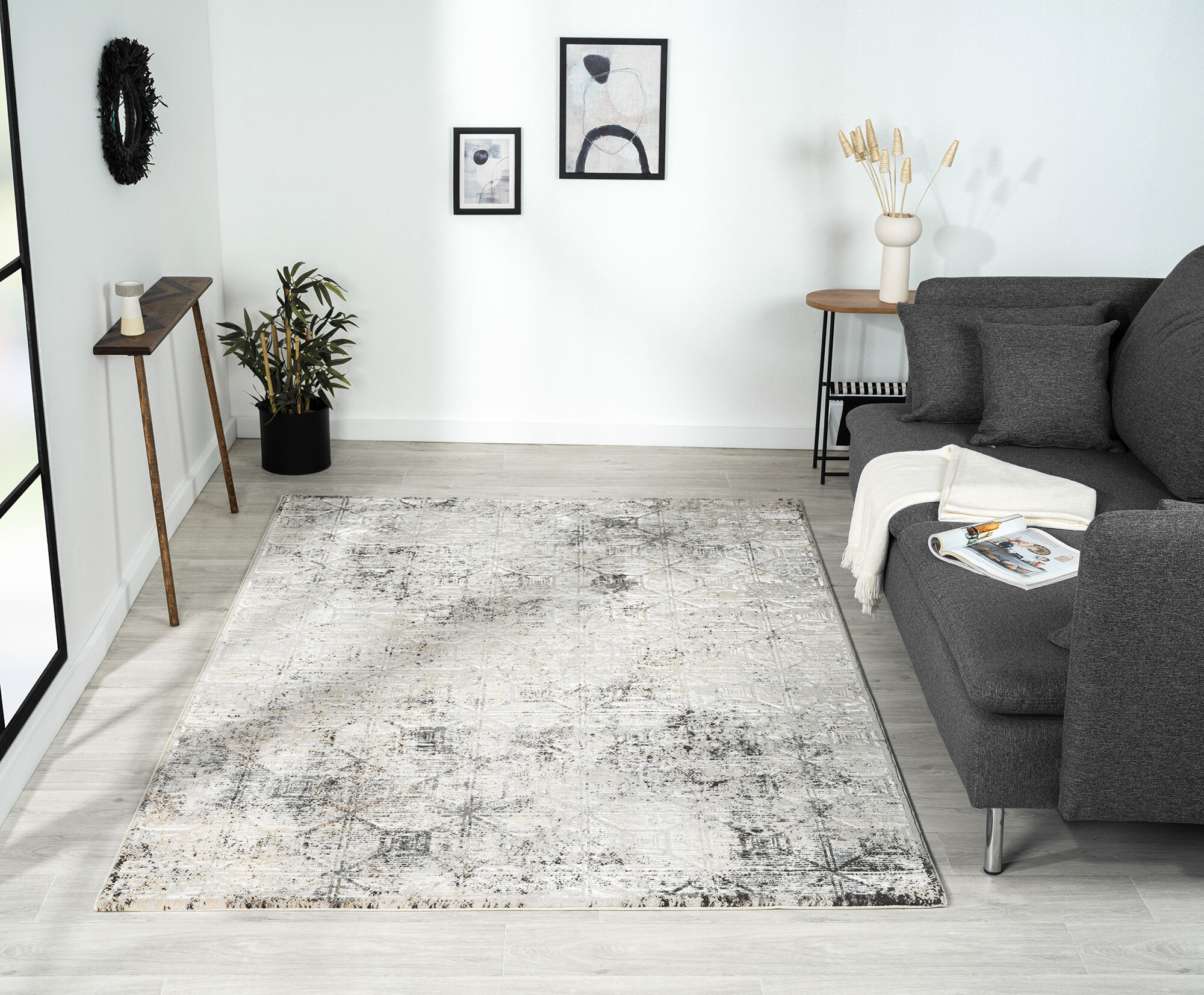 Large View Seve Contemporary Rug