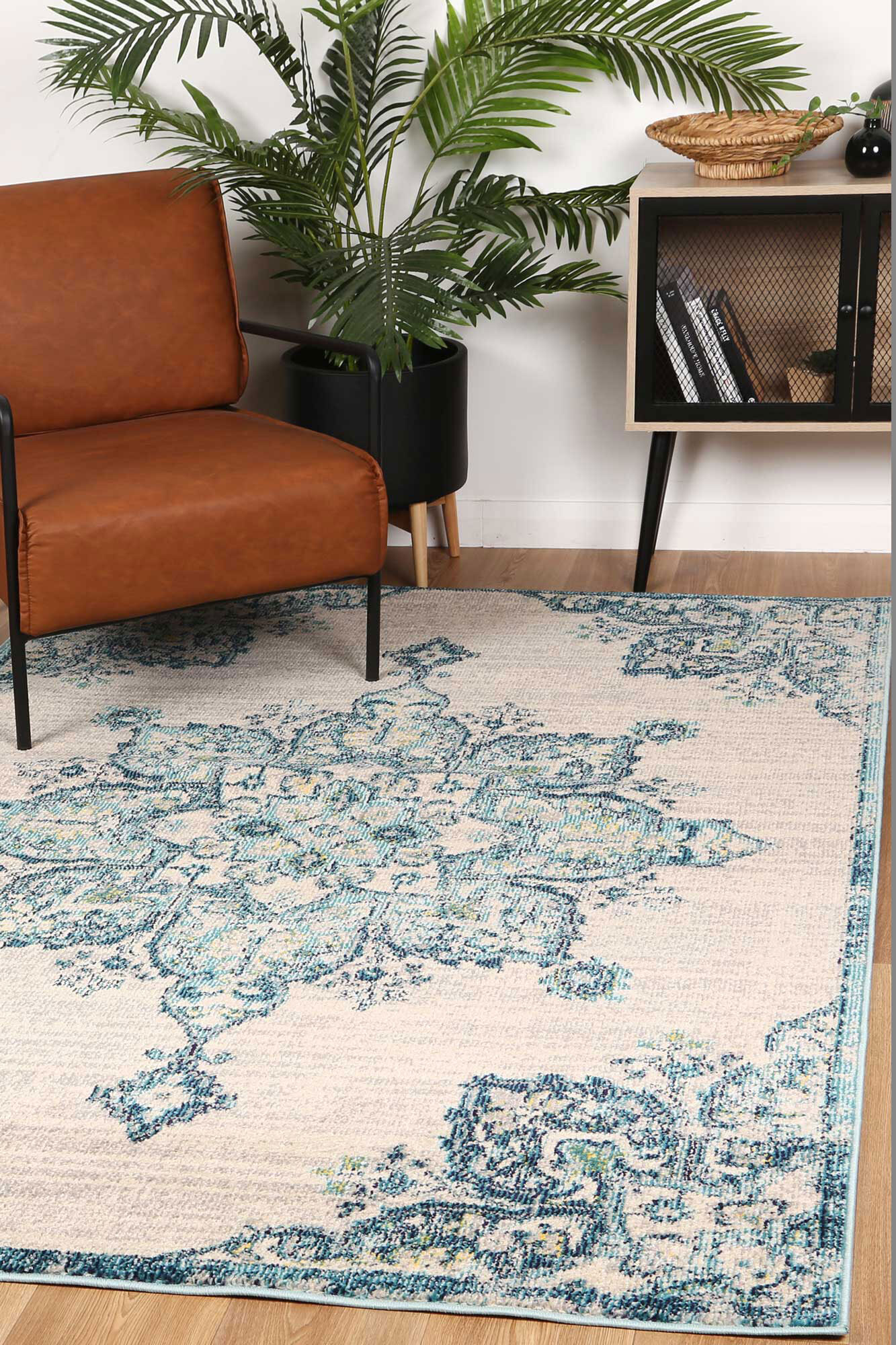 Tina Traditional Floral Rug(Size 330 x 240cm)
