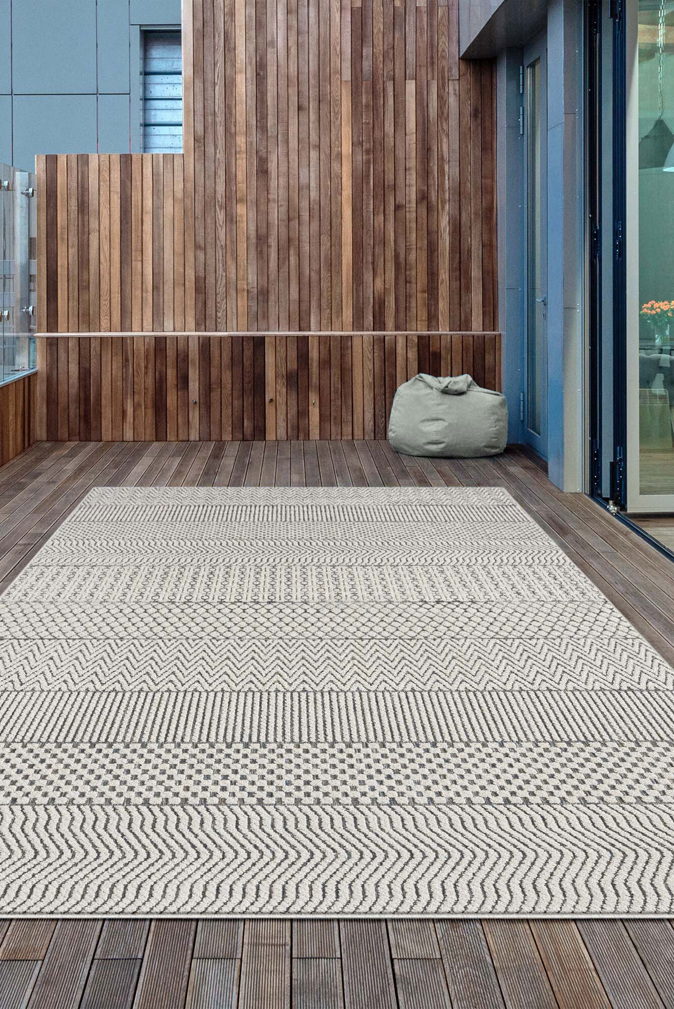 Vala Geometric Striped Rug(Size 170 x 120cm)