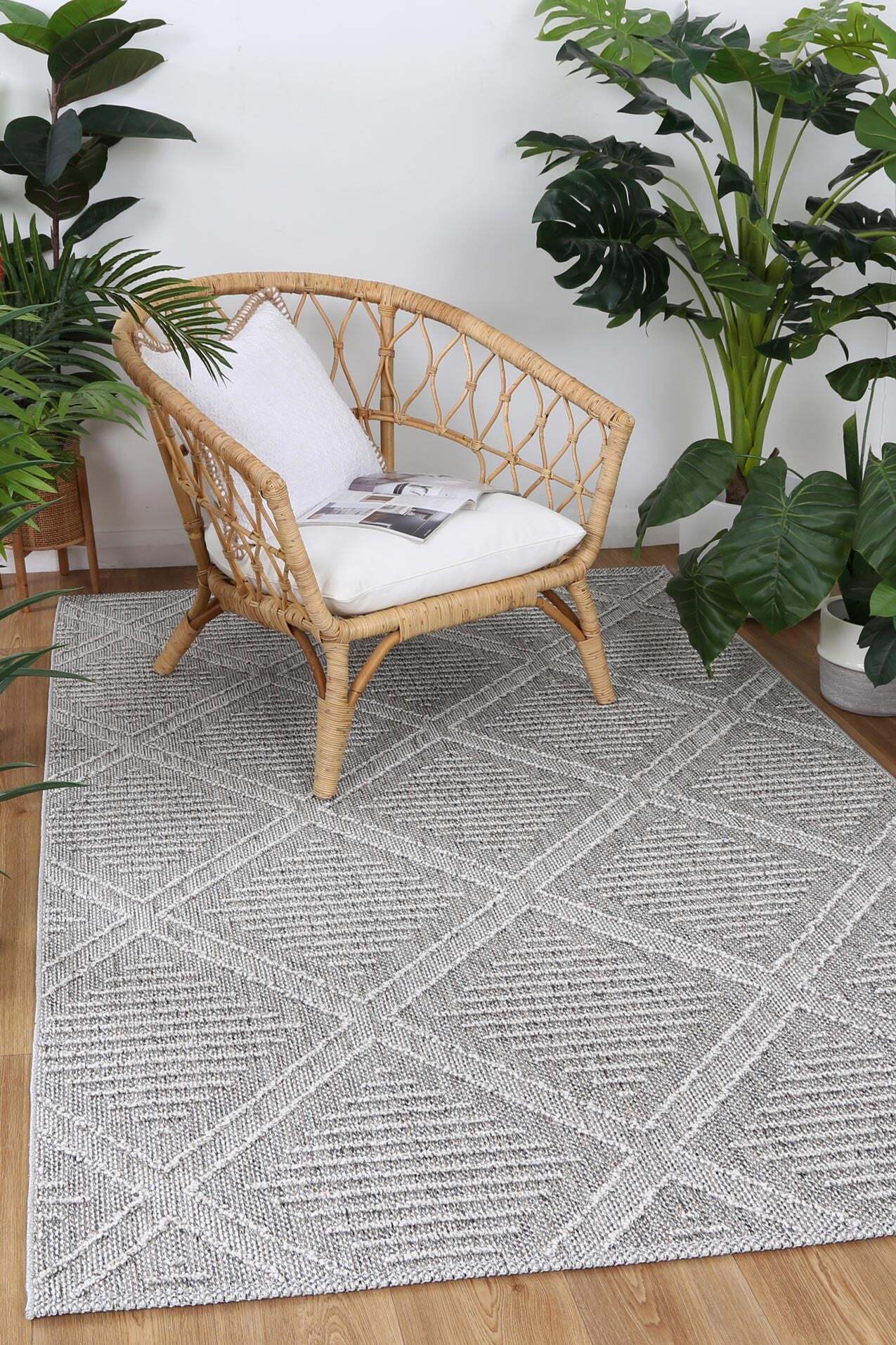 Large View Viva Geometric Flatweave Rug(Size 170 x 120cm)