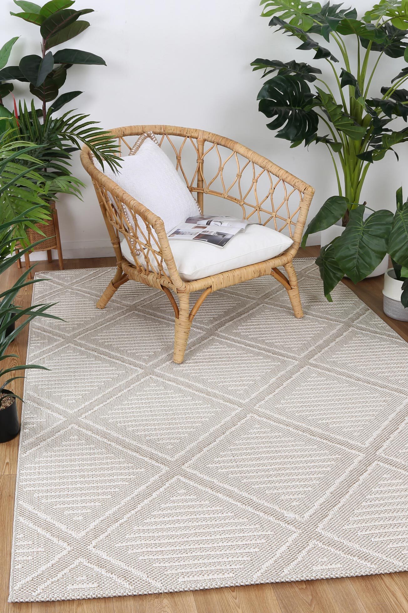 Large View Viva Geometric Flatweave Rug(Size 170 x 120cm)