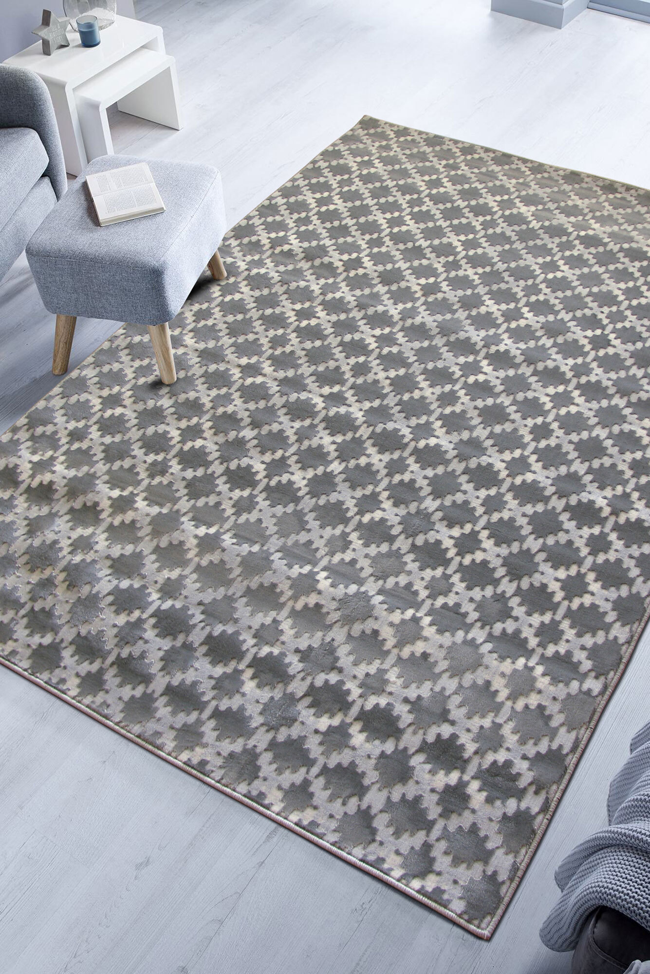 Large View Valentino Diamond Design Rug(Size 170 x 120cm)