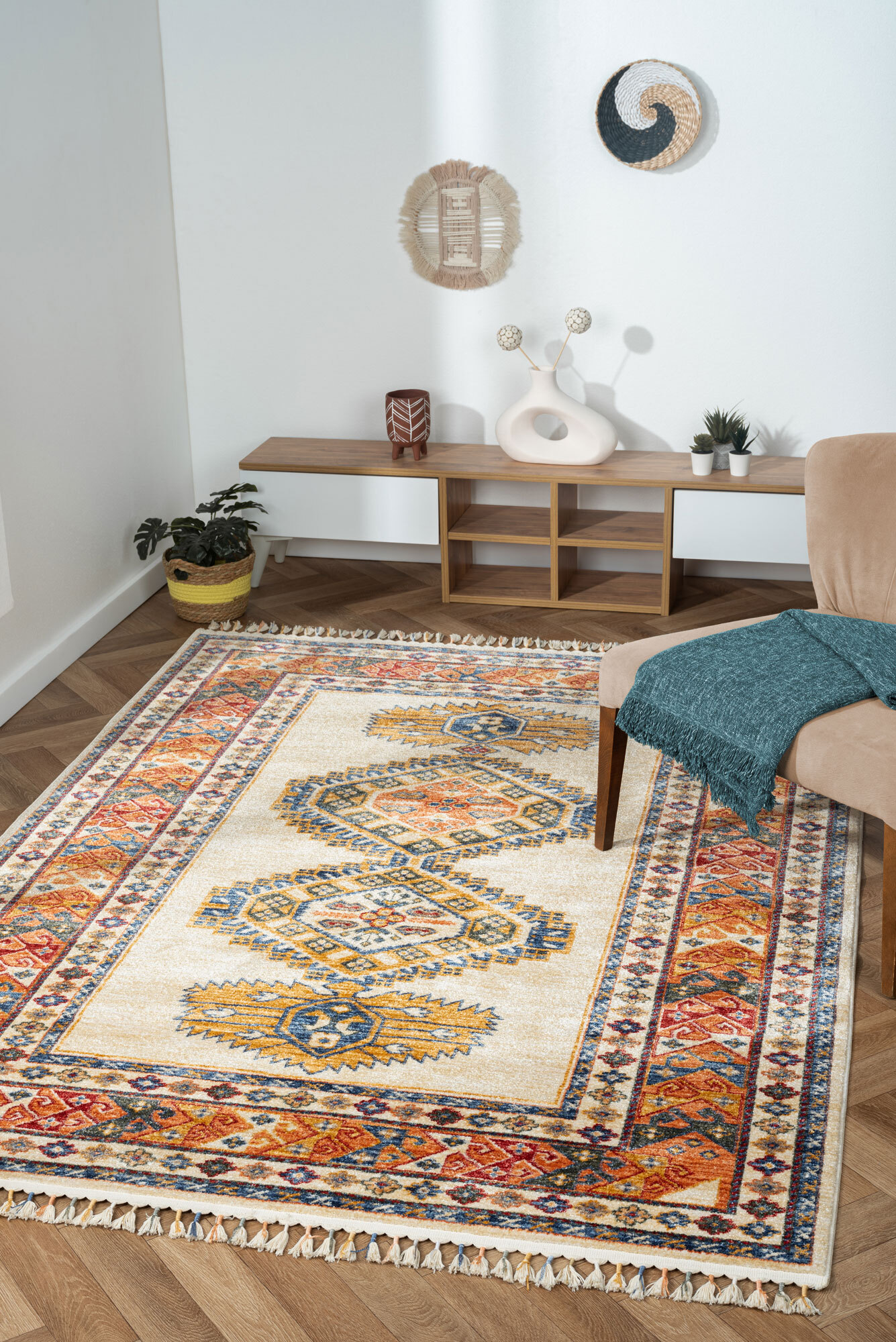 Ziegler Traditional Medallion Rug(Size 230 x 160cm)