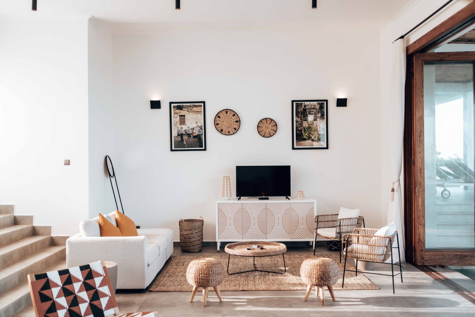 jute rug in modern living room