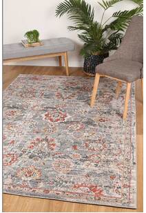 Alani Traditional Floral Rug