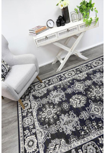 Alfred Traditional Border Rug