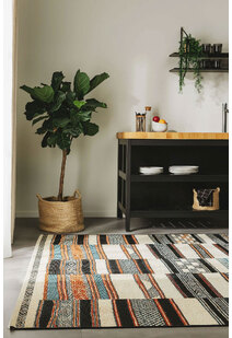 Aperto Tribal Geometric Rug