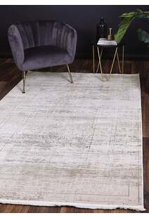 Bari Traditional Fringed Rug