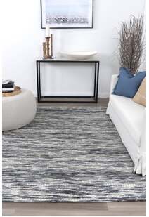 Chea Geometric Wool Rug