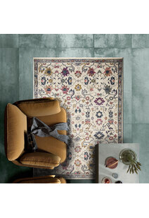 Cora Traditional Floral Motif Rug