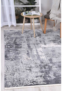 Darra Contemporary Fringed Rug